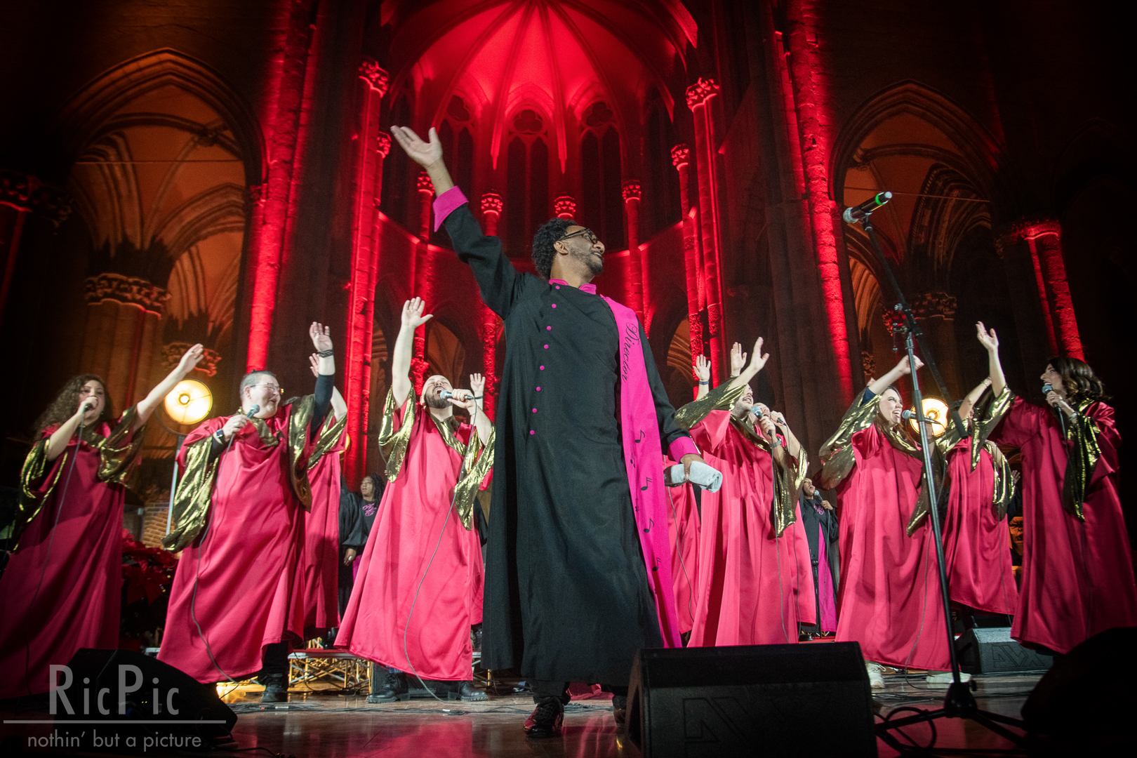 Eric Waddell & The Abundant Life Singers